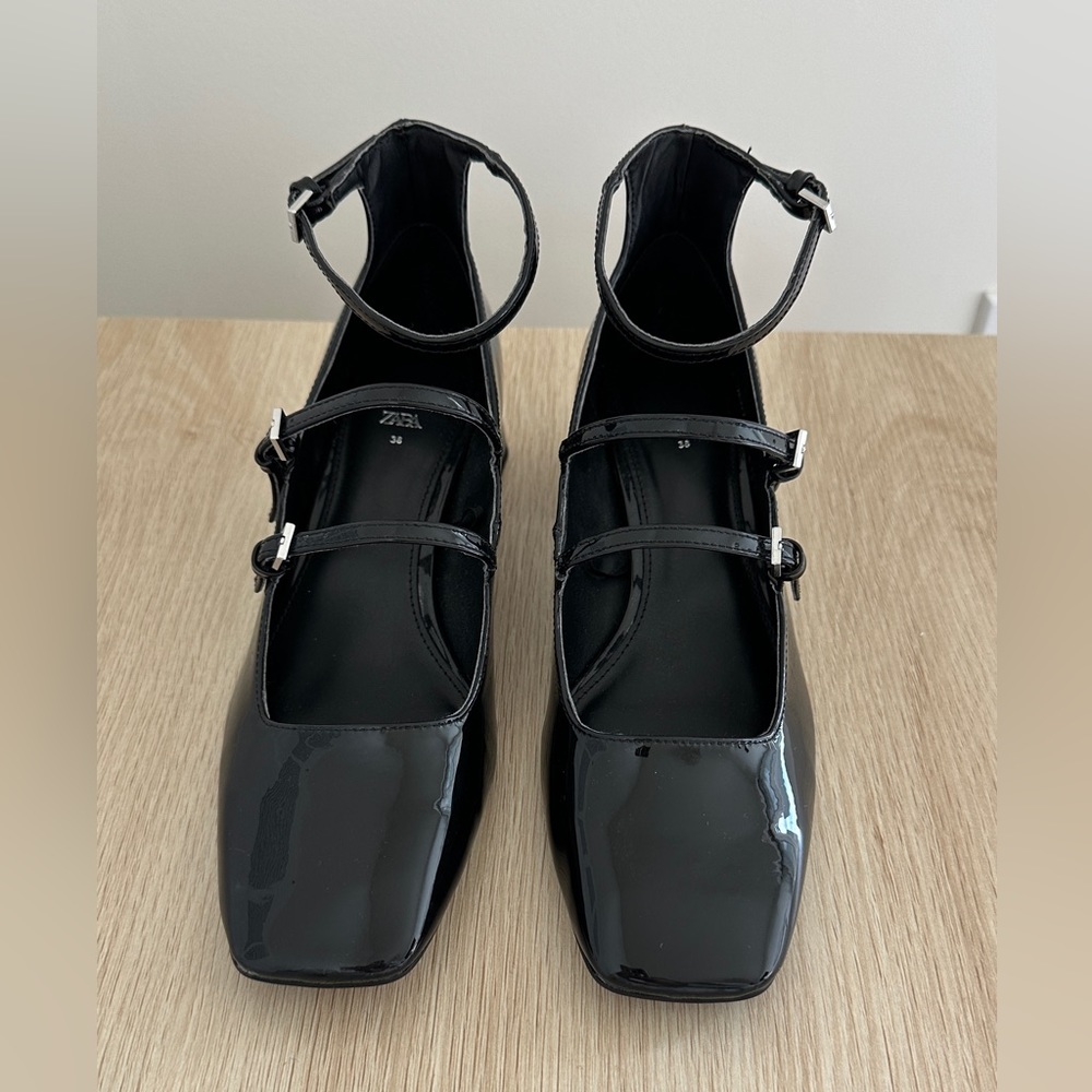 Zara patent leather Mary Jane heels